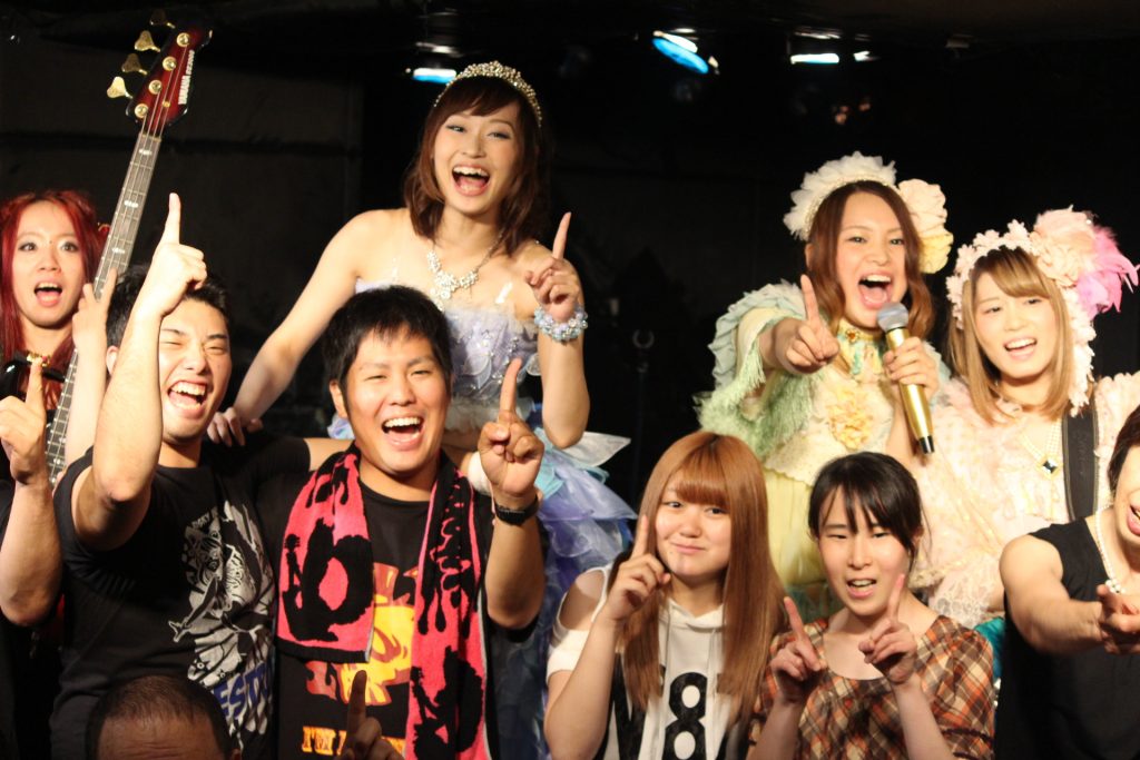 Risky Melodyが毎週水曜日に開催中の定期主催公演「Welcome to the Risky World-Road to GARDEN-」で、熱狂にまみれてみた。｜Myuu♪